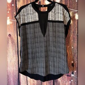 RW&CO. Monochrome Patterned Blouse